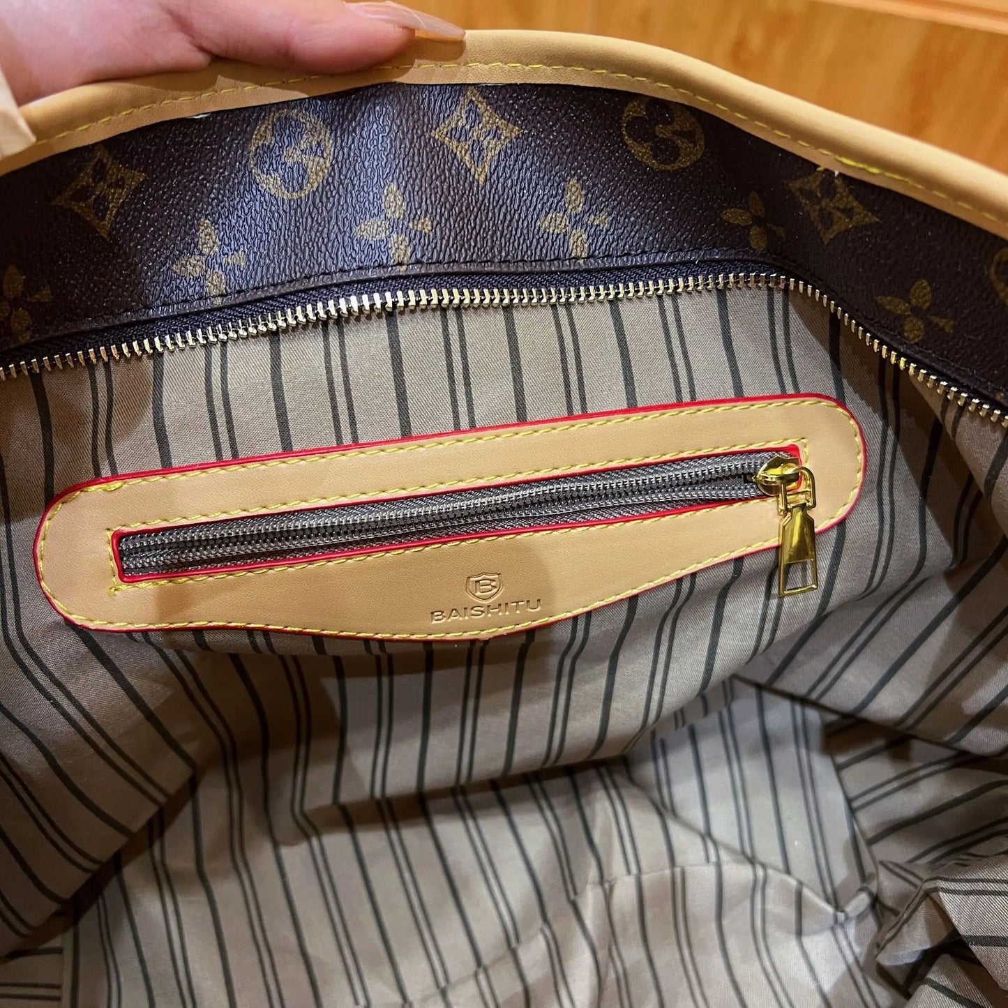 2025 High-Quality Leather Tote Bag For Women